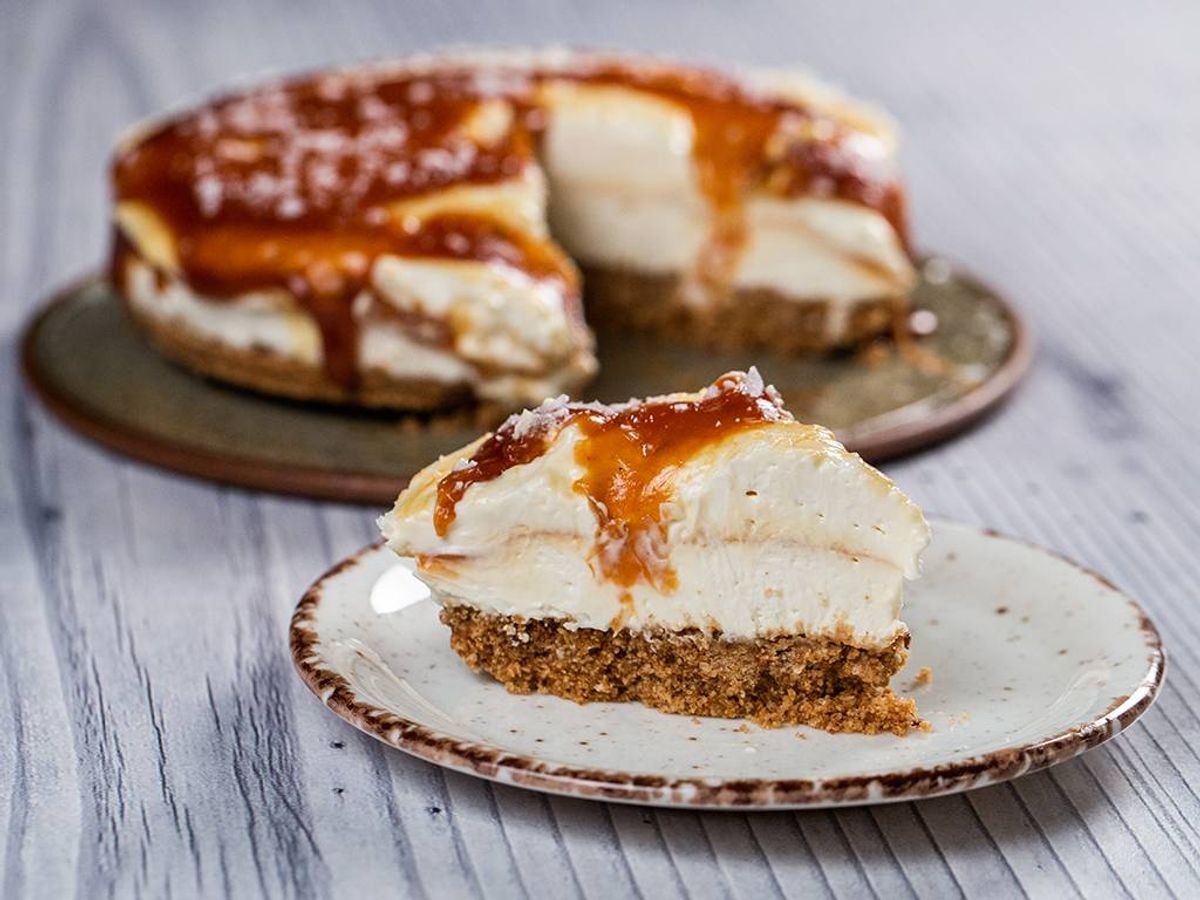 Cheesecake cu Caramel Sărat