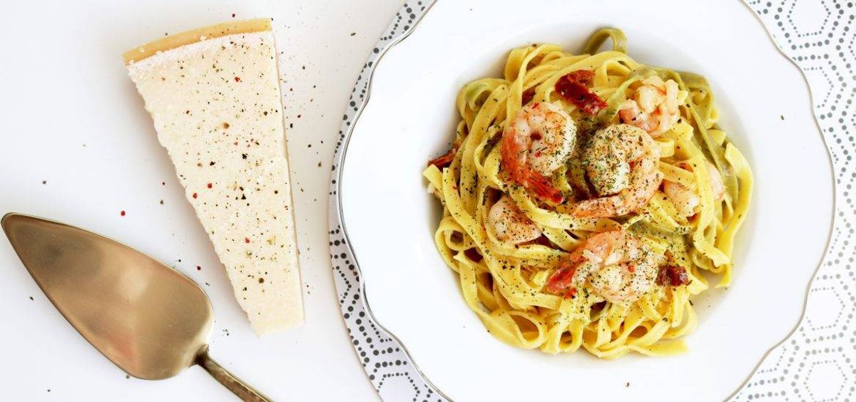 Paste cu Creveți și Usturoi